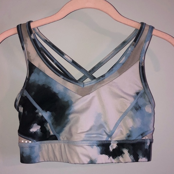 Tight fitted sports bra - Picture 1 of 3